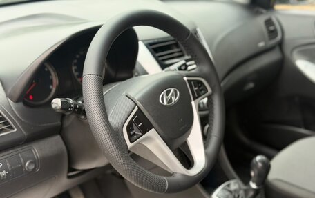 Hyundai Solaris II рестайлинг, 2014 год, 810 000 рублей, 12 фотография