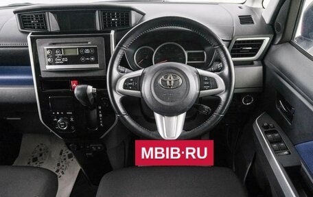 Toyota Roomy I, 2017 год, 949 000 рублей, 15 фотография