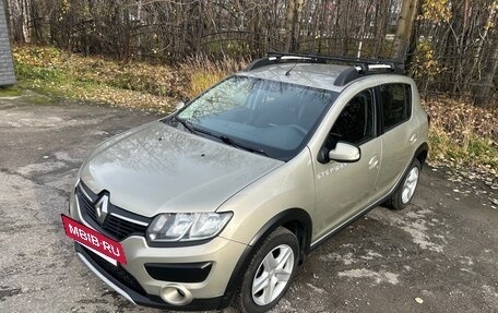 Renault Sandero II рестайлинг, 2017 год, 855 000 рублей, 2 фотография