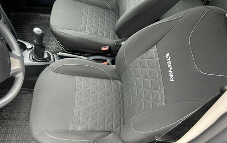 Renault Sandero II рестайлинг, 2017 год, 855 000 рублей, 23 фотография