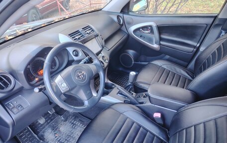 Toyota RAV4, 2007 год, 1 650 000 рублей, 4 фотография