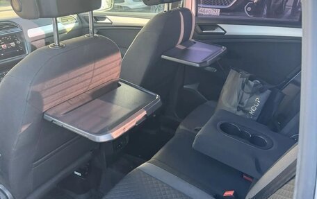 Volkswagen Tiguan II, 2019 год, 2 200 000 рублей, 6 фотография