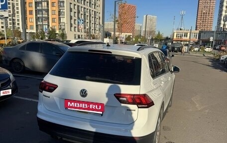 Volkswagen Tiguan II, 2019 год, 2 200 000 рублей, 5 фотография