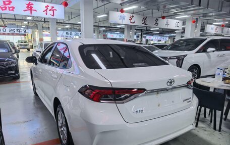Toyota Corolla, 2022 год, 1 700 000 рублей, 4 фотография