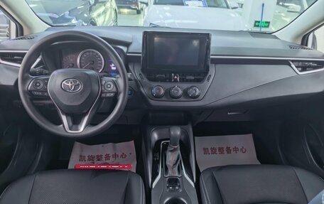 Toyota Corolla, 2022 год, 1 700 000 рублей, 8 фотография