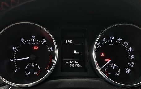 Skoda Yeti I рестайлинг, 2011 год, 660 000 рублей, 16 фотография