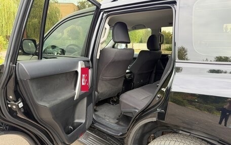 Toyota Land Cruiser Prado 150 рестайлинг 2, 2022 год, 5 700 000 рублей, 13 фотография