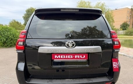 Toyota Land Cruiser Prado 150 рестайлинг 2, 2022 год, 5 700 000 рублей, 21 фотография