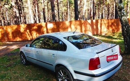 Volkswagen Passat B5+ рестайлинг, 1999 год, 645 000 рублей, 24 фотография
