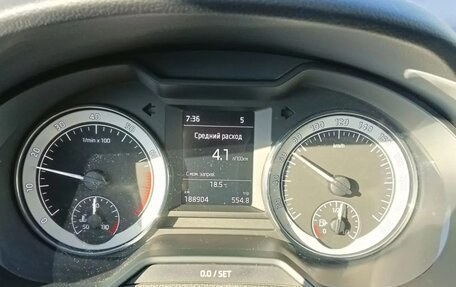Skoda Octavia, 2017 год, 950 000 рублей, 15 фотография