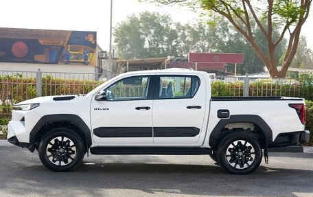 Toyota Hilux, 2026 год, 8 440 000 рублей, 3 фотография