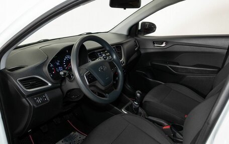 Hyundai Solaris II рестайлинг, 2018 год, 1 048 000 рублей, 5 фотография
