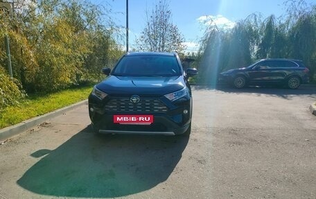 Toyota RAV4, 2021 год, 4 000 000 рублей, 13 фотография