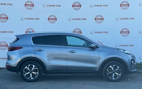 KIA Sportage IV рестайлинг, 2018 год, 2 349 000 рублей, 6 фотография