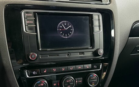 Volkswagen Jetta VI, 2017 год, 1 449 900 рублей, 8 фотография