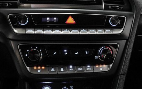 Hyundai Sonata VII, 2019 год, 1 589 000 рублей, 13 фотография