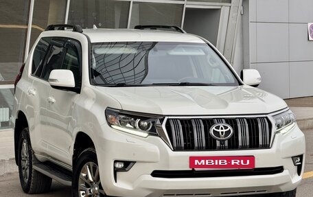 Toyota Land Cruiser Prado 150 рестайлинг 2, 2019 год, 5 550 000 рублей, 24 фотография