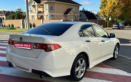 Honda Accord VIII рестайлинг, 2012 год, 1 090 000 рублей, 3 фотография