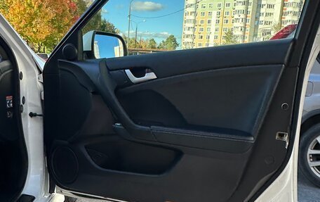 Honda Accord VIII рестайлинг, 2012 год, 1 090 000 рублей, 22 фотография