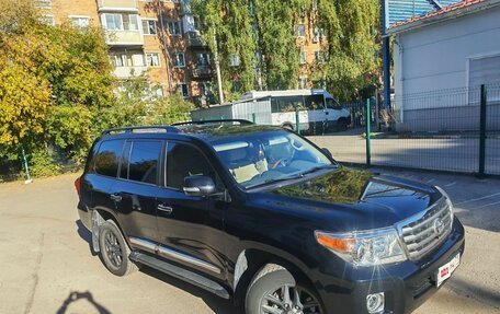 Toyota Land Cruiser 200, 2012 год, 4 300 000 рублей, 3 фотография