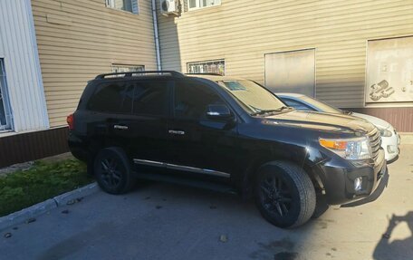 Toyota Land Cruiser 200, 2012 год, 4 300 000 рублей, 7 фотография
