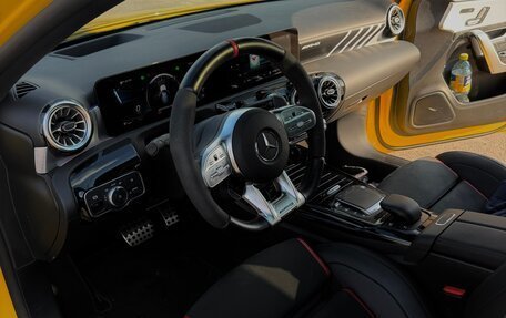 Mercedes-Benz A-Класс AMG, 2021 год, 3 700 000 рублей, 8 фотография