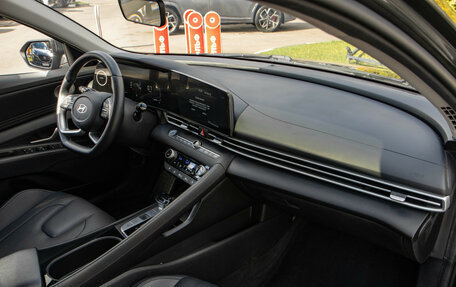 Hyundai Elantra, 2023 год, 2 228 000 рублей, 7 фотография