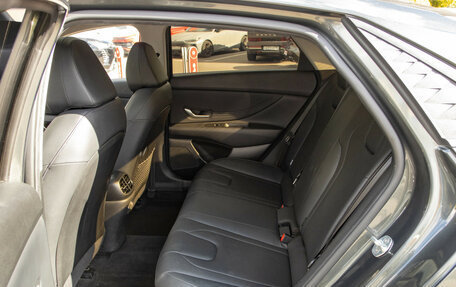 Hyundai Elantra, 2023 год, 2 228 000 рублей, 8 фотография