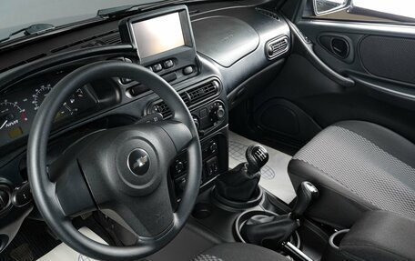Chevrolet Niva I рестайлинг, 2019 год, 1 029 000 рублей, 8 фотография
