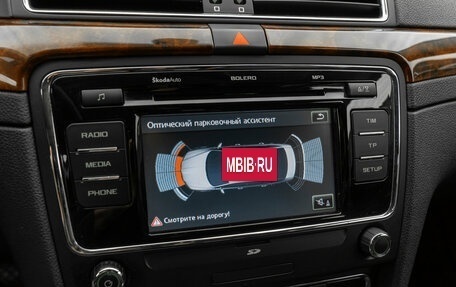 Skoda Superb III рестайлинг, 2012 год, 970 000 рублей, 23 фотография