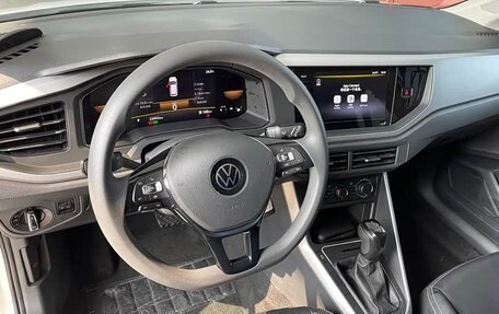 Volkswagen Polo, 2023 год, 1 125 000 рублей, 10 фотография