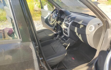 Renault Logan I, 2013 год, 120 000 рублей, 8 фотография