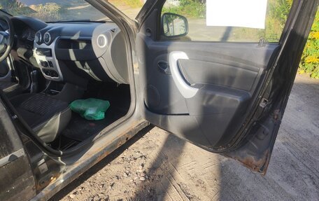 Renault Logan I, 2013 год, 120 000 рублей, 9 фотография