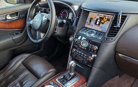 Infiniti FX II, 2010 год, 1 550 000 рублей, 7 фотография