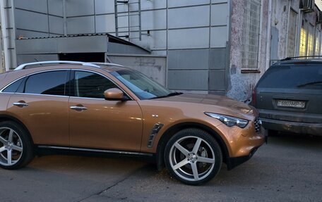 Infiniti FX II, 2010 год, 1 550 000 рублей, 13 фотография