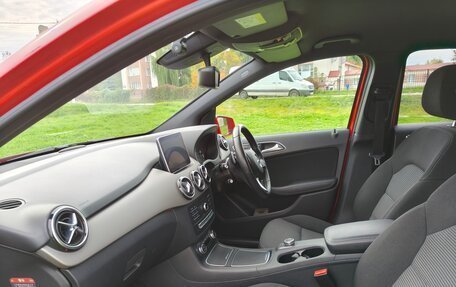 Mercedes-Benz B-Класс, 2014 год, 1 300 000 рублей, 10 фотография
