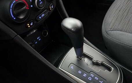 Hyundai Solaris II рестайлинг, 2015 год, 929 000 рублей, 18 фотография