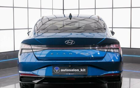 Hyundai Elantra, 2023 год, 2 090 000 рублей, 3 фотография