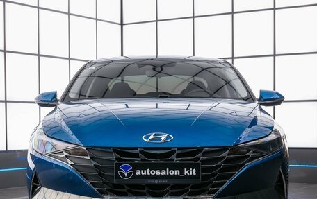 Hyundai Elantra, 2023 год, 2 090 000 рублей, 2 фотография