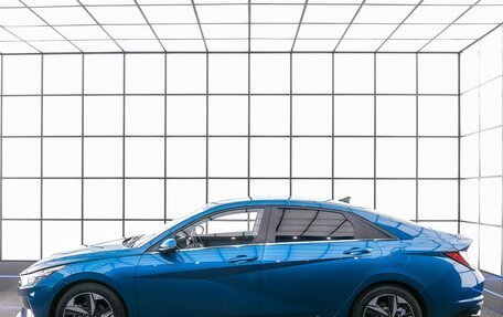Hyundai Elantra, 2023 год, 2 090 000 рублей, 6 фотография
