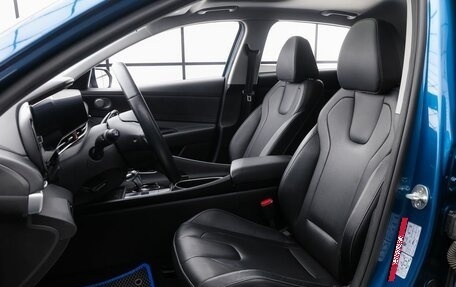 Hyundai Elantra, 2023 год, 2 090 000 рублей, 7 фотография