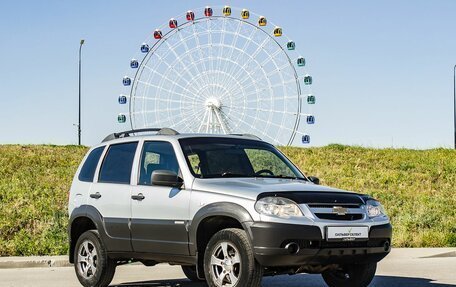 Chevrolet Niva I рестайлинг, 2018 год, 750 000 рублей, 5 фотография