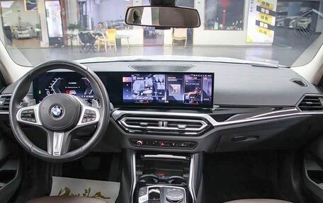 BMW 3 серия, 2023 год, 2 750 000 рублей, 8 фотография