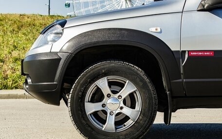 Chevrolet Niva I рестайлинг, 2018 год, 750 000 рублей, 9 фотография