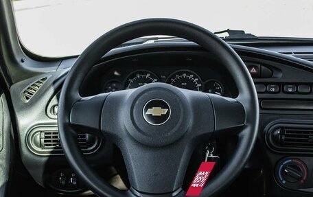 Chevrolet Niva I рестайлинг, 2018 год, 750 000 рублей, 13 фотография