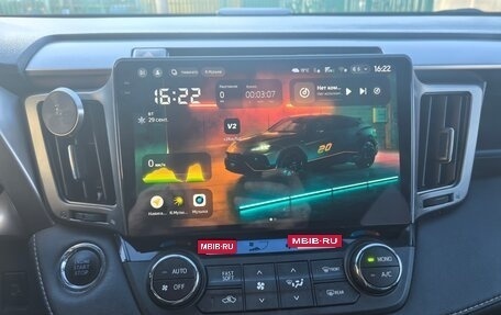 Toyota RAV4, 2019 год, 2 599 000 рублей, 10 фотография