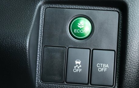 Honda Vezel, 2015 год, 1 429 000 рублей, 10 фотография