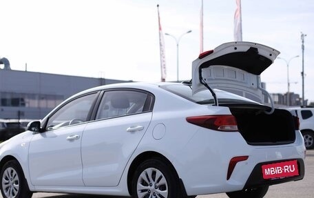 KIA Rio IV, 2018 год, 1 260 340 рублей, 19 фотография