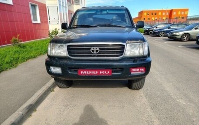 Toyota Land Cruiser 100 рестайлинг 2, 2001 год, 1 000 000 рублей, 1 фотография