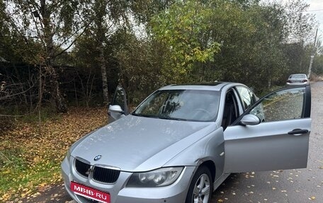 BMW 3 серия, 2005 год, 795 000 рублей, 13 фотография